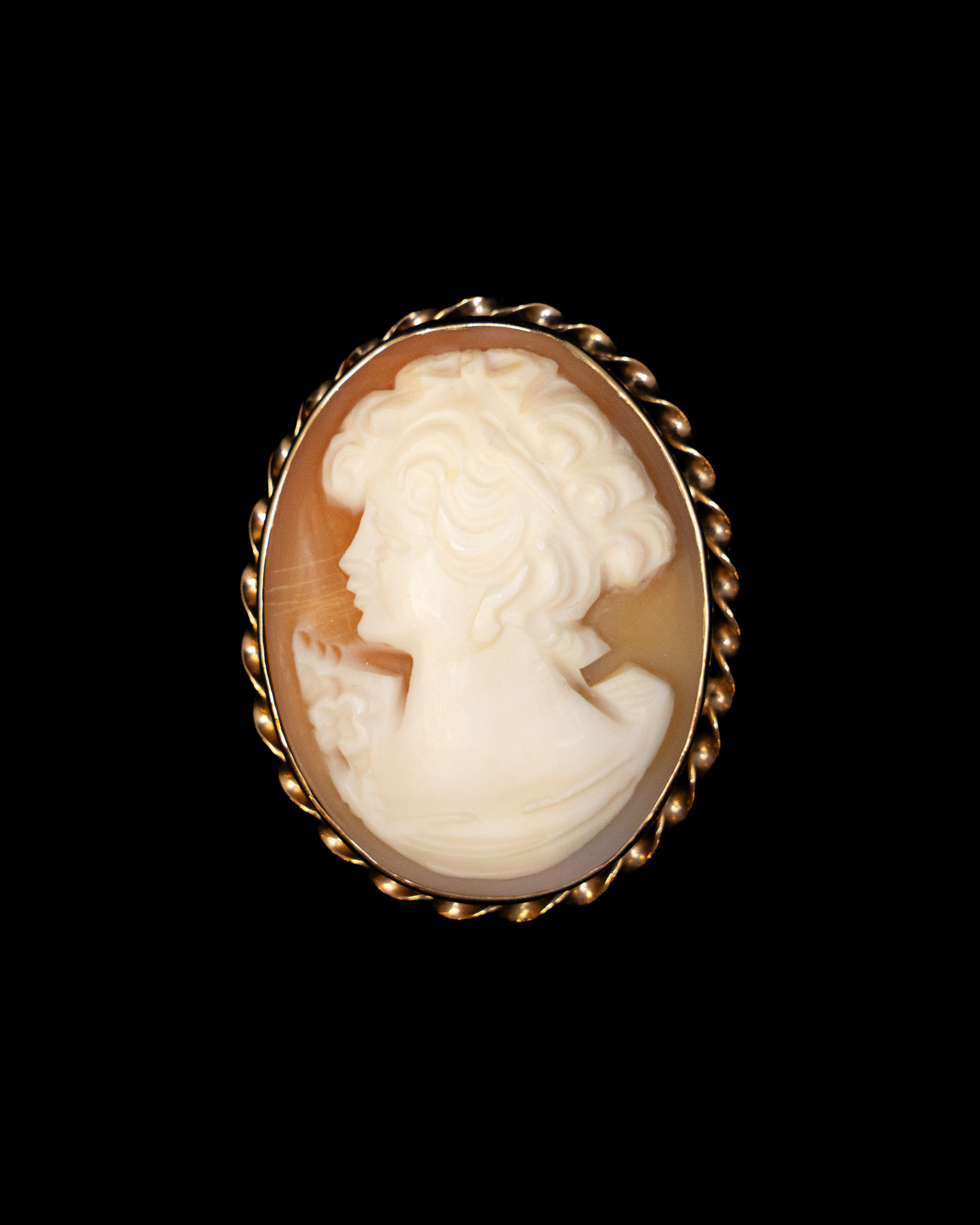 Cheapest 10k Gold Cameo Pendant Necklace